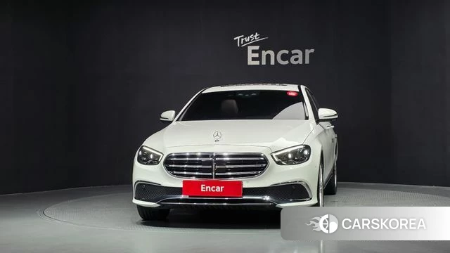Mercedes-Benz E-Class W213 id 4641049 из Кореи 23