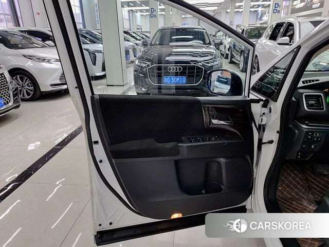 Honda Odyssey 2021 Белый из Китая, фото 4