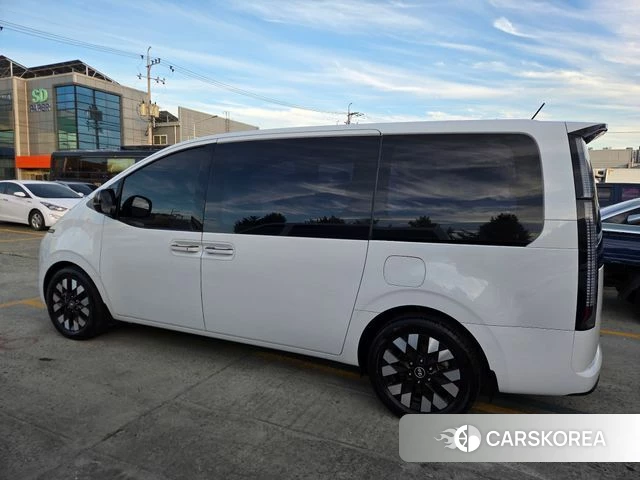 Hyundai Staria id 4415739 из Кореи 12