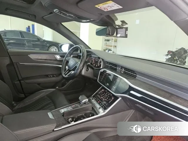 Audi A6 (C8) 2021 Черный из Кореи, фото 3