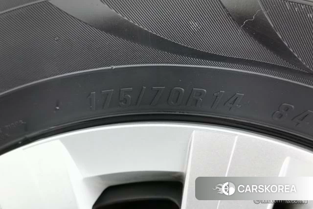 Volkswagen Santana id 4279095 из Китая 17