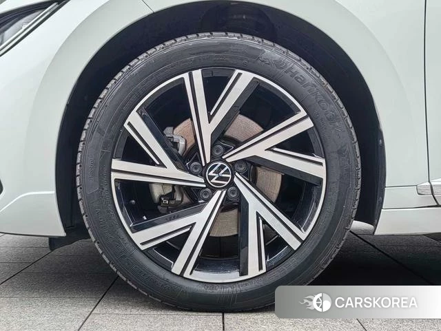 Volkswagen CC id 4392347 из Китая 14