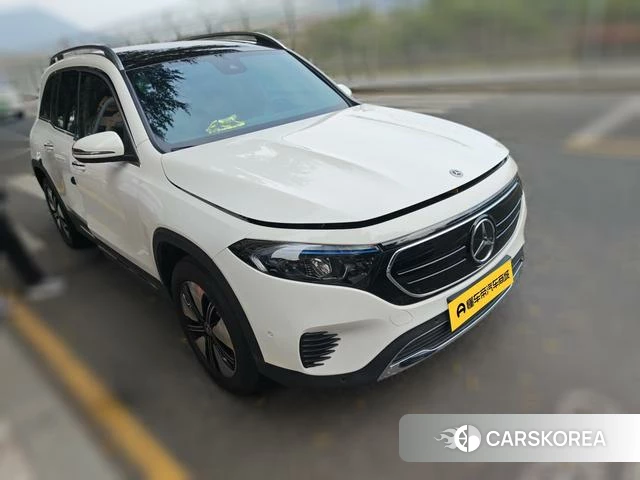 Mercedes-Benz EQB 2023 Белый из Китая, фото 3