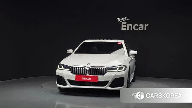 BMW 5 Series (G30) id 2988999 из Кореи 13