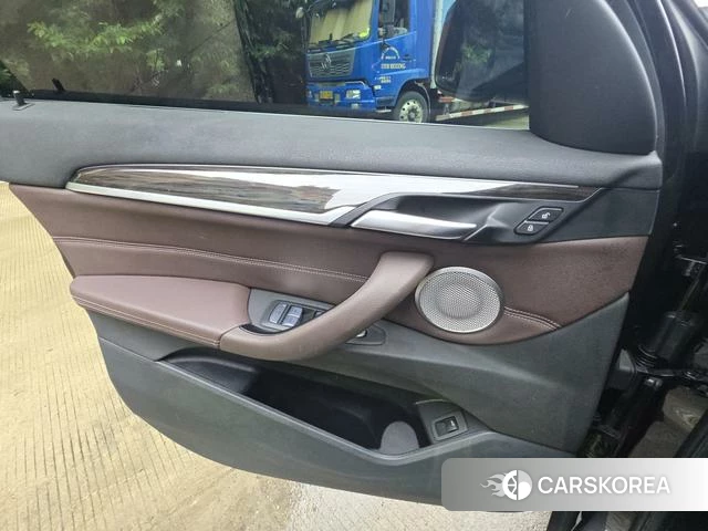 BMW X1 id 4353362 из Китая 9
