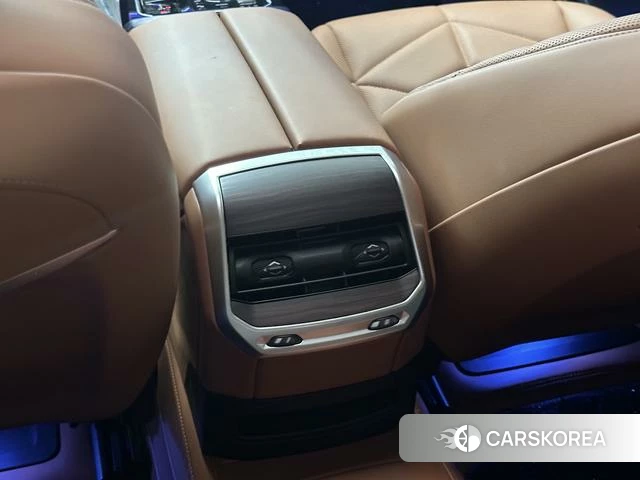 BMW 7 series id 4353739 из Китая 21