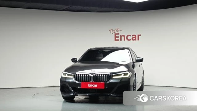 BMW 5 Series (G30) id 4688703 из Кореи 13