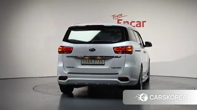 Kia The New Carnival id 3429048 из Кореи 13