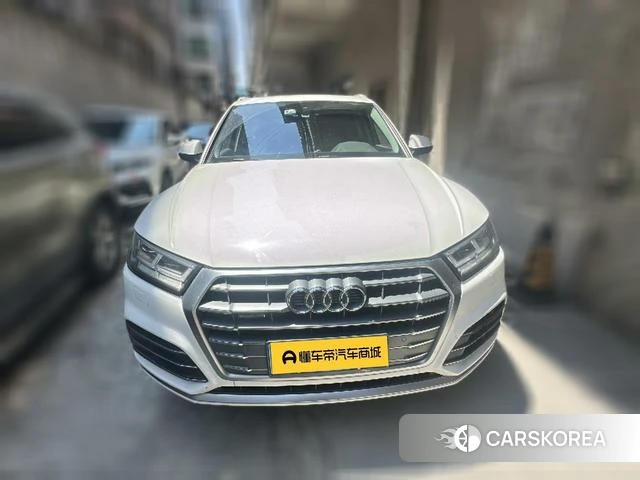 Audi Q5L 2021 Белый из Китая, фото 3