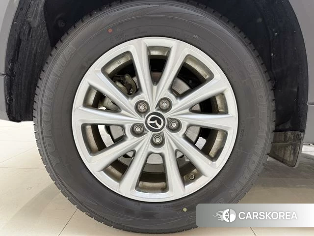 Mazda CX-5 id 4263411 из Китая 17