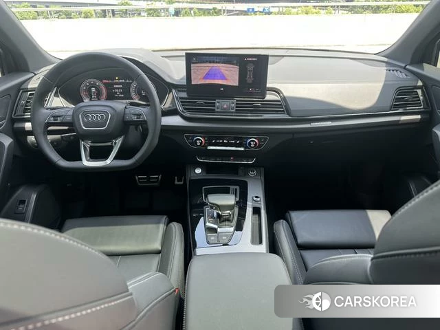 Audi Q5L id 4307015 из Китая 18