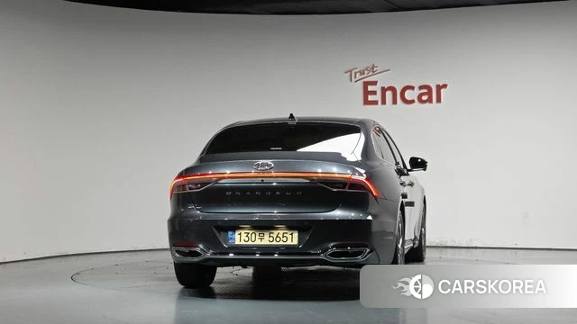 Hyundai The New Grandeur IG id 4740882 из Кореи 23