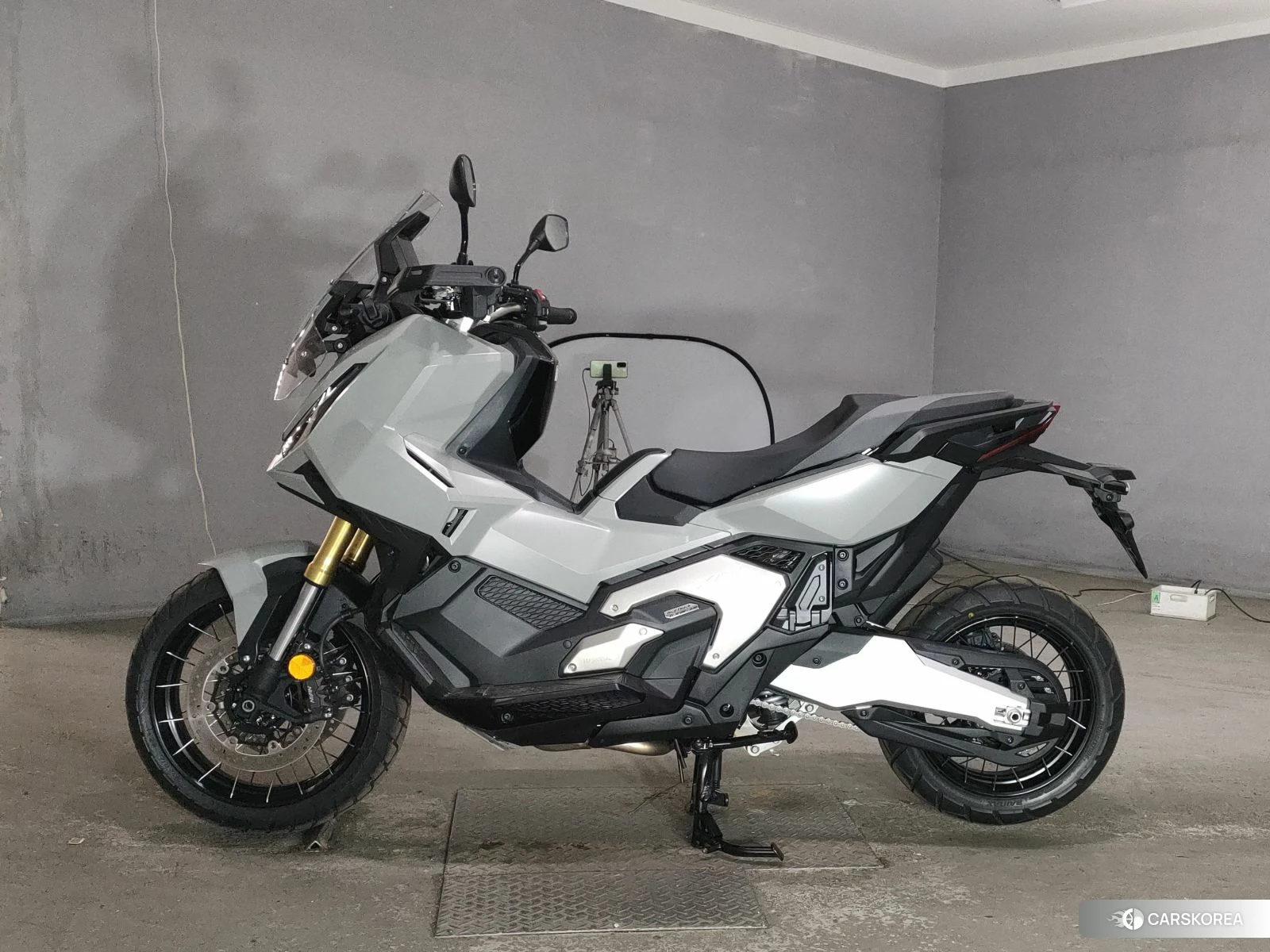 Проданный Honda X-ADV 750 id 4184770 из Японии