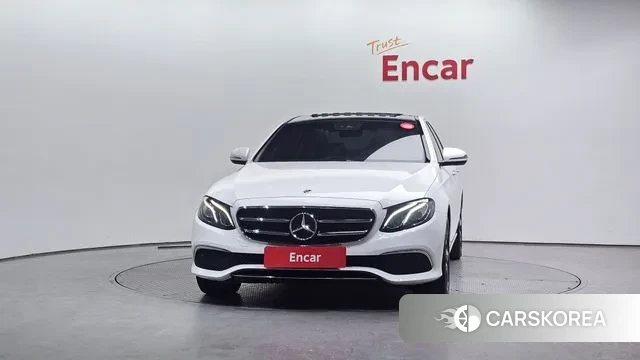 Mercedes-Benz E-Class W213 id 3621994 из Кореи 13
