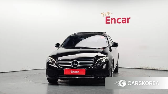 Mercedes-Benz E-Class W213 id 4568537 из Кореи 23
