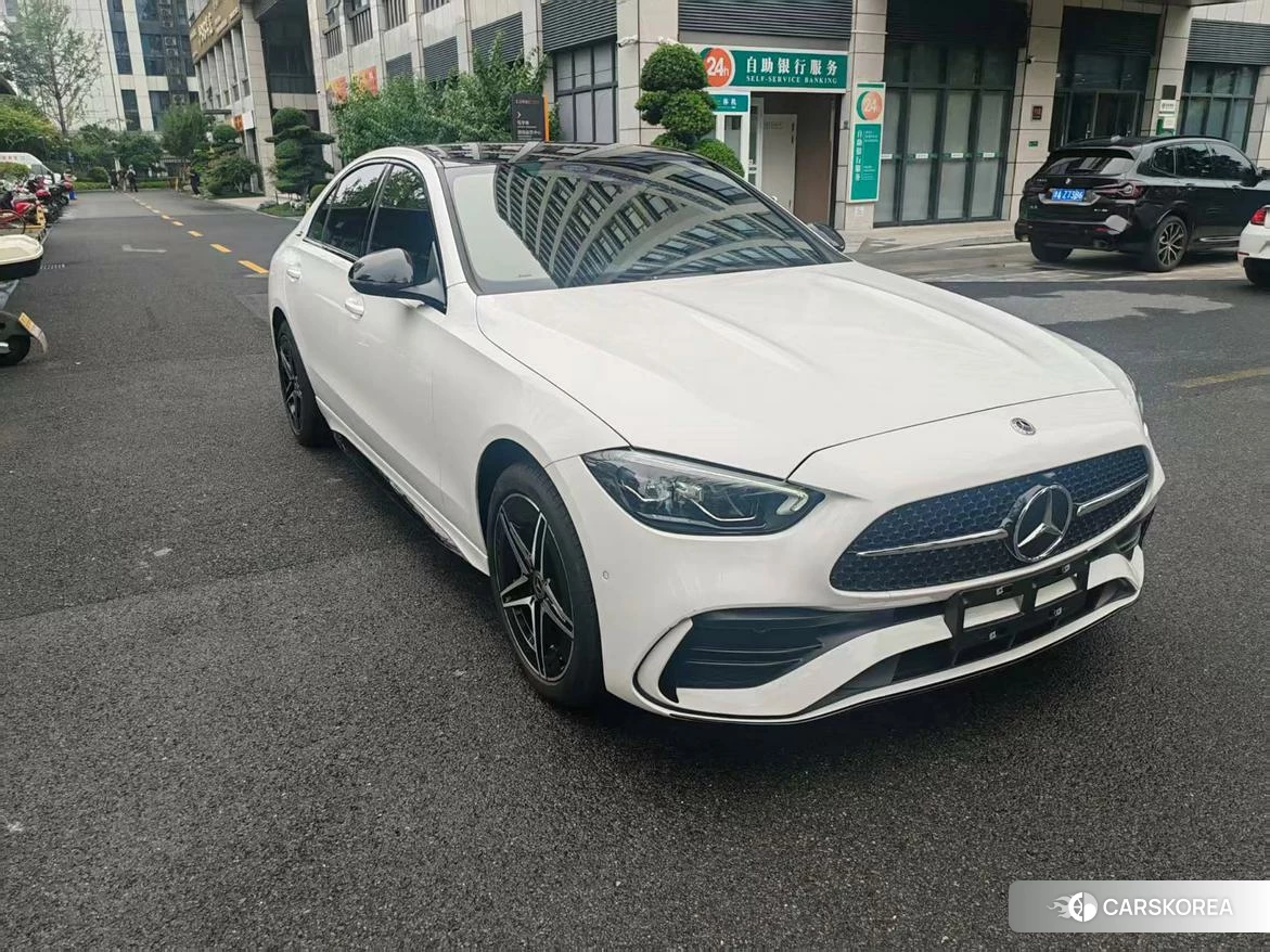 Mercedes-Benz Class C 2024 Белый из Китая, фото 3