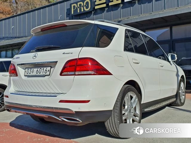 Mercedes-Benz GLE - Class W166 2018 Белый из Кореи, фото 6