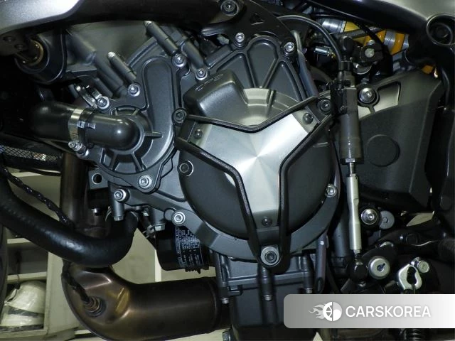 Engine photo