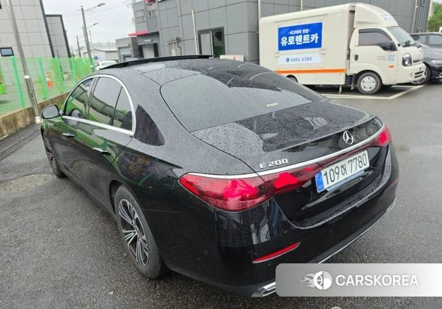 Mercedes-Benz E-Class W214 2025 Черный из Кореи, фото 3