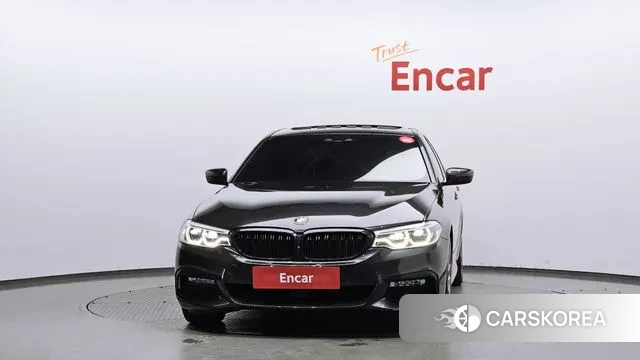 BMW 5 Series (G30) id 3455130 из Кореи 13