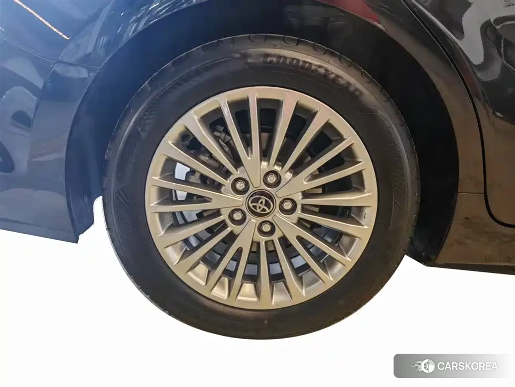 Toyota Camry id 4628068 из Китая 11