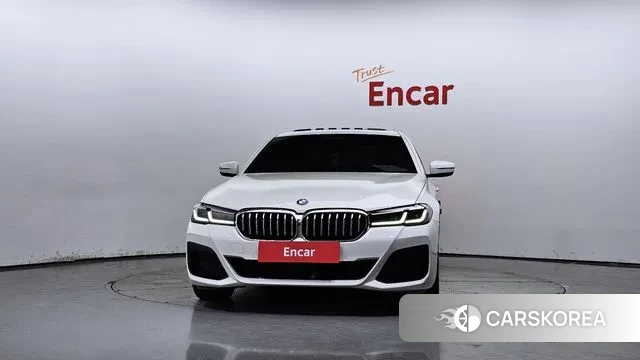 BMW 5 Series (G30) id 2969747 из Кореи 13