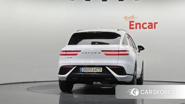 Genesis GV70 id 4697254 из Кореи 23