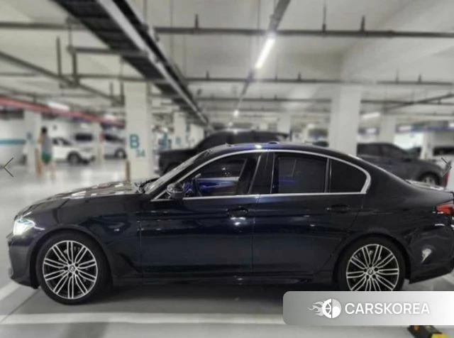 BMW 5 Series (G30) 2019 Черный из Кореи, фото 3