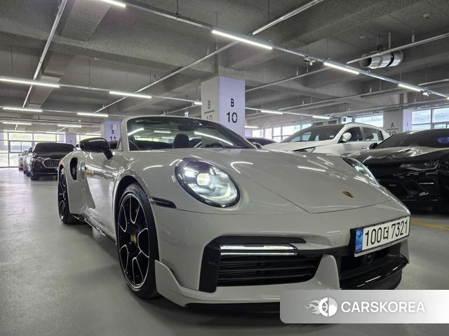 Porsche 911(992) id 4248966 из Кореи 13
