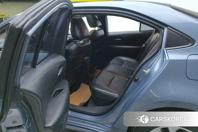 Toyota Corolla id 3783420 из Китая 10