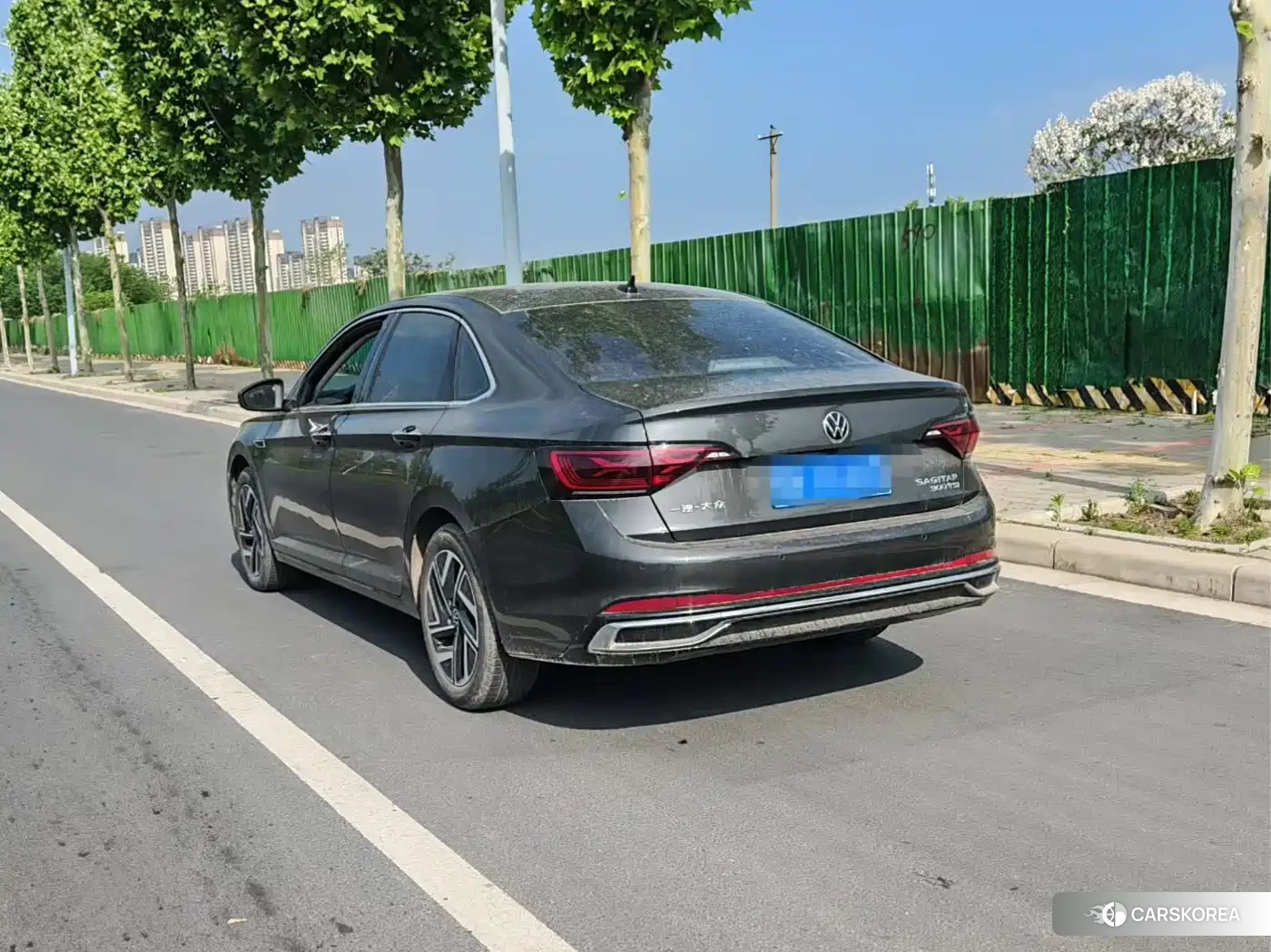 Volkswagen Sagitar 2024 Silver/gray из Китая, фото 3