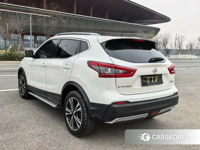 Nissan Qashqai 2022 Белый из Китая, фото 3