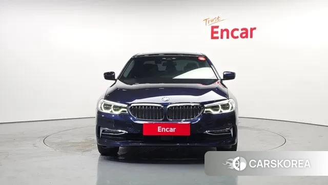 BMW 5 Series (G30) id 3641217 из Кореи 13