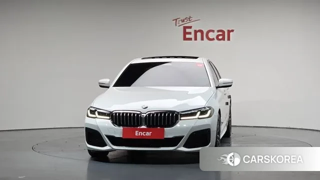 BMW 5 Series (G30) id 3032219 из Кореи 13