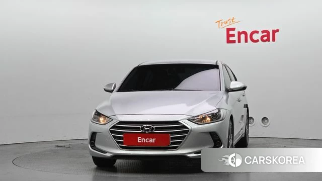 Hyundai Avante AD id 3886348 из Кореи 13