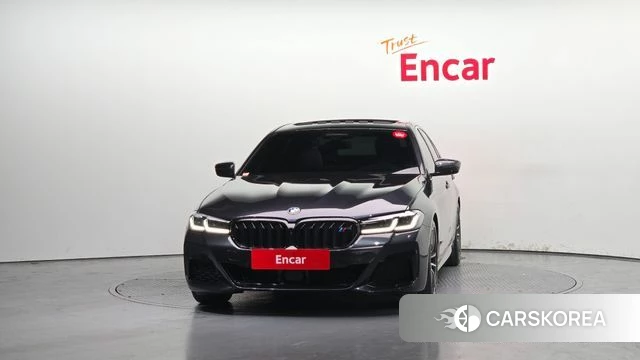 BMW 5 Series (G30) id 3839067 из Кореи 13