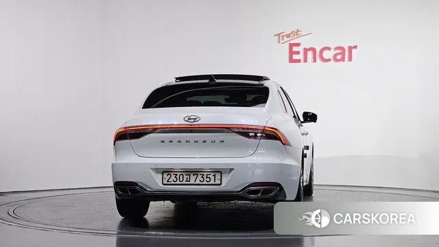 Hyundai The New Grandeur IG id 3368235 из Кореи 13