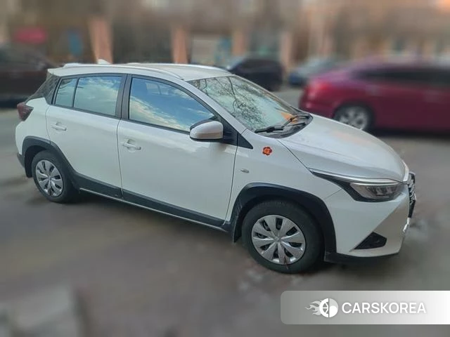 Toyota YARIS L Zhixuan 2023 Белый из Китая, фото 3
