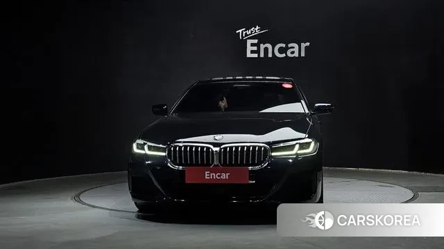 BMW 5 Series (G30) id 3348303 из Кореи 13