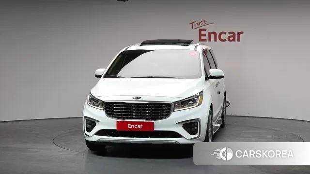 Kia The New Carnival id 3713718 из Кореи 13