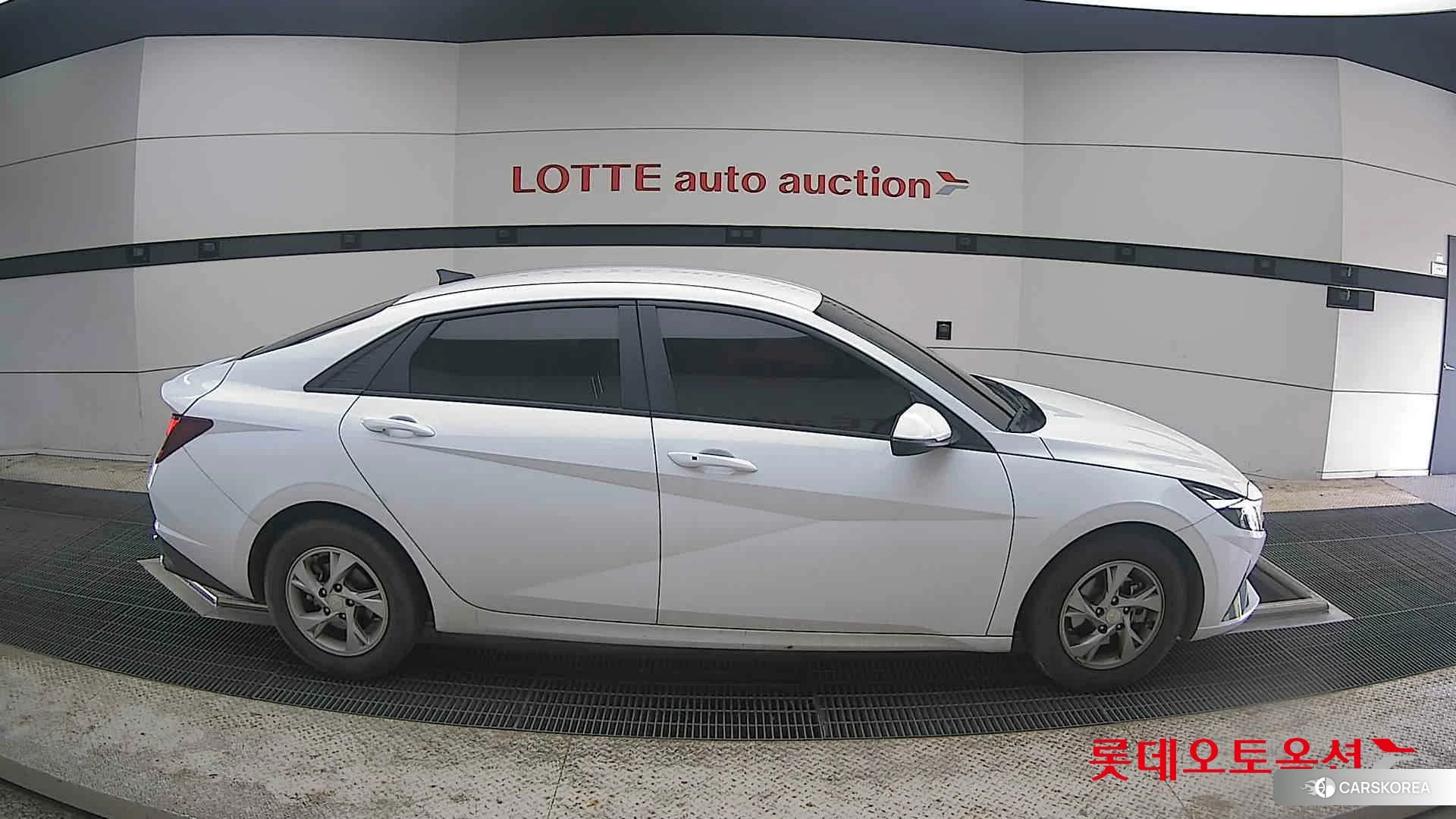 Hyundai Avante id 4289406 из Кореи 23