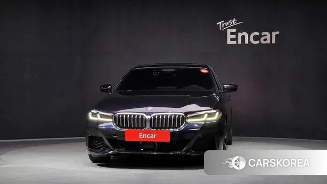 BMW 5 Series (G30) id 3752434 из Кореи 13