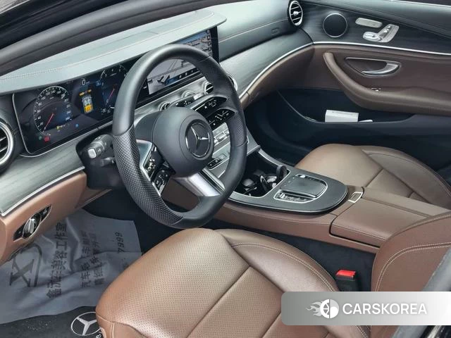Mercedes-Benz E-class 2022 Черный из Китая, фото 3