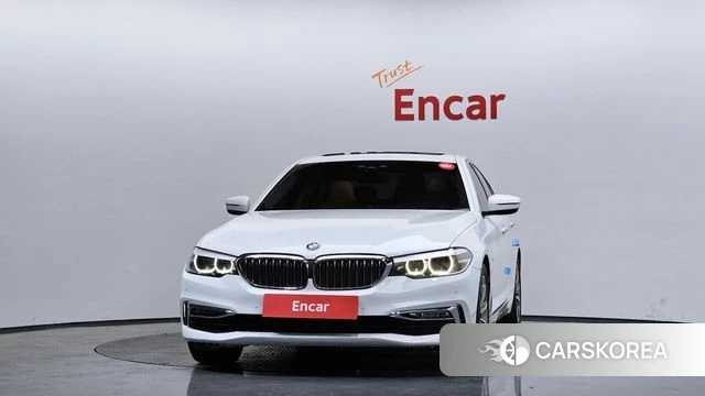 BMW 5 Series (G30) id 3924983 из Кореи 13