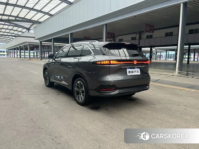 Chang'an CS75 PLUS id 4387354 из Китая 12