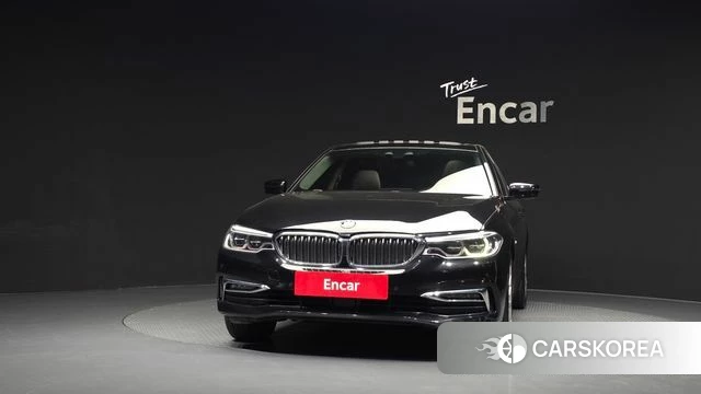 BMW 5 Series (G30) id 4658357 из Кореи 13