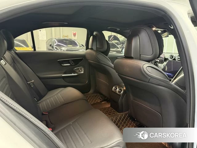 Mercedes-Benz Class C 2023 Белый из Китая, фото 5