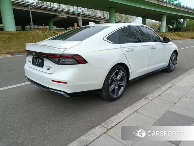 Honda Accord 2023 Белый из Китая, фото 4