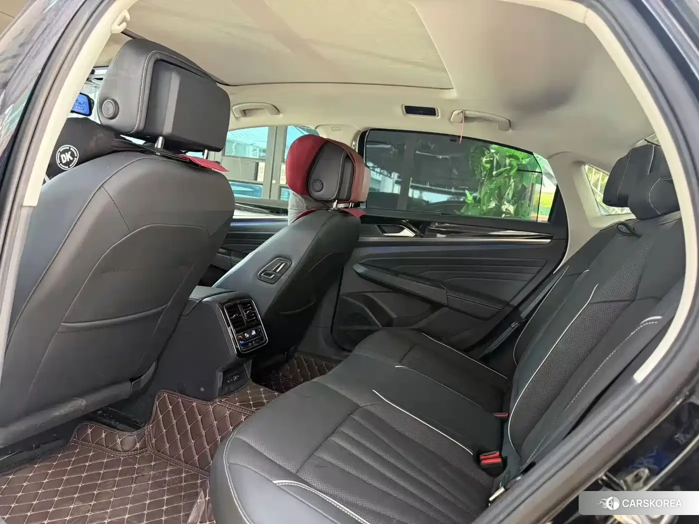 Volkswagen Passat 2024 Черный из Китая, фото 3