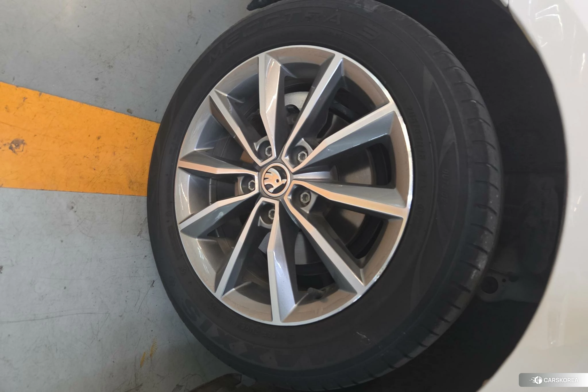 Skoda Octavia id 4437983 из Китая 10